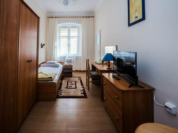 Imagen general del Hotel Europa, JELENIA G&Oacute;RA. Foto 15