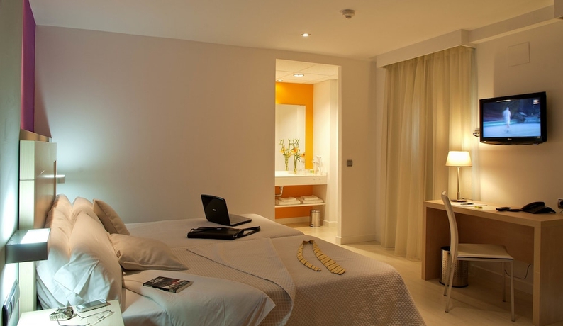 Imagen de la habitación del Hotel Europa, Jaén. Foto 8