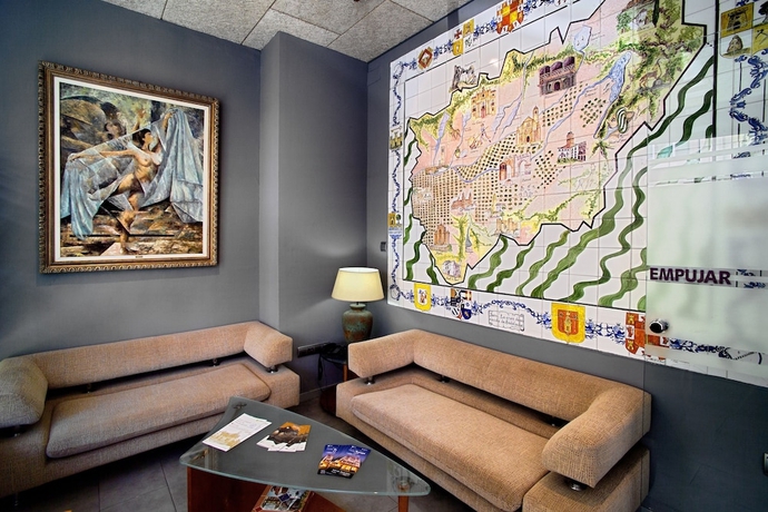 Imagen de los interiores del Hotel Europa, Jaén. Foto 16