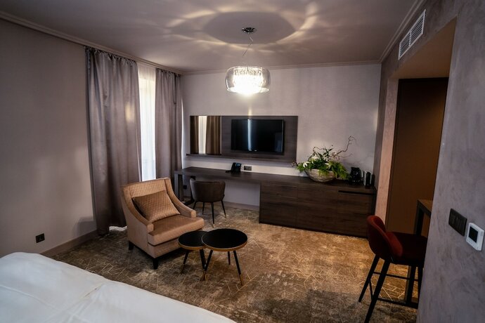 Imagen general del Hotel Europa Kom&aacute;rno. Foto 3