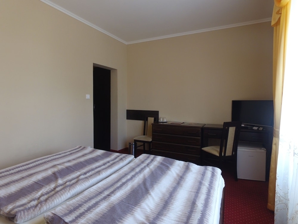 Imagen de la habitación del Hotel Europa, Liptovsky Mikulas. Foto 11