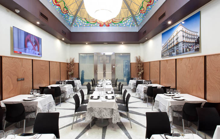 Imagen del bar/restaurante del Hotel Europa, Madrid. Foto 3