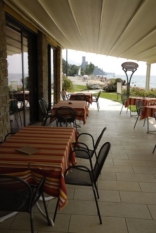 Imagen del bar/restaurante del Hotel Europa, Malcesine. Foto 3