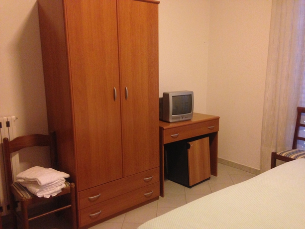 Imagen de la habitación del Hotel Europa, Marina di Casal Velino. Foto 4