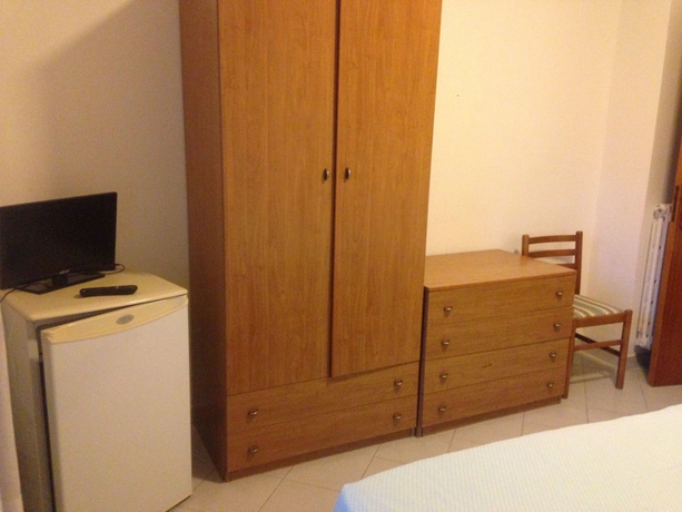 Imagen de la habitación del Hotel Europa, Marina di Casal Velino. Foto 5