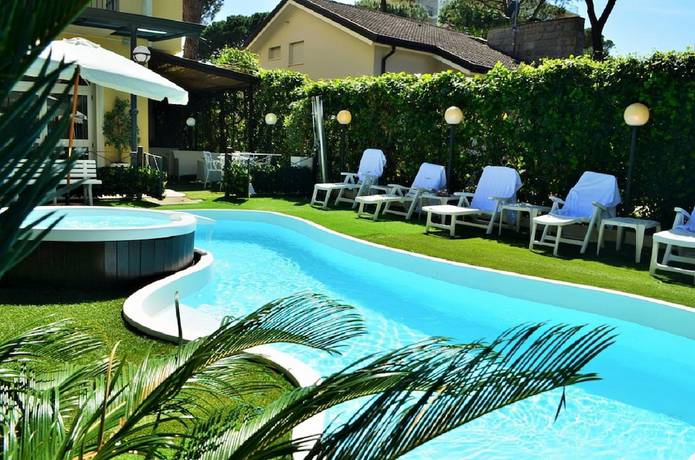 Imagen general del Hotel Europa Milano Marittima. Foto 3