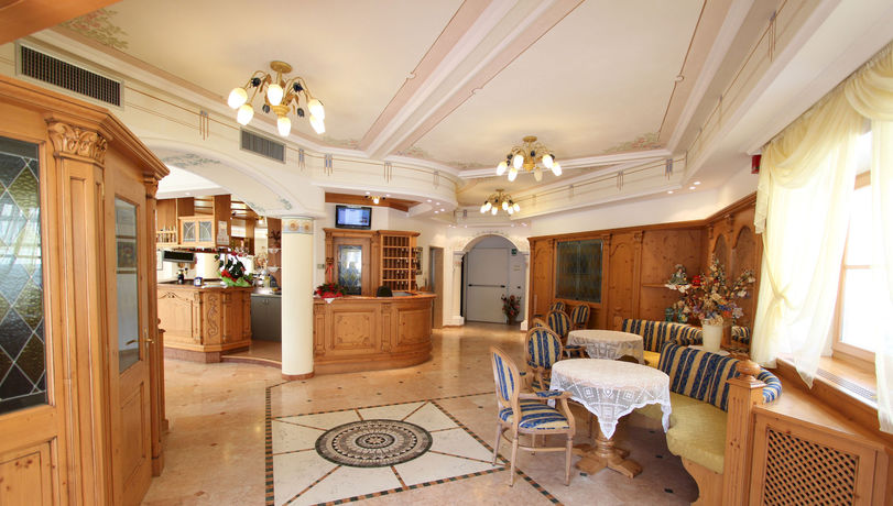 Imagen del bar/restaurante del Hotel Europa, Molveno. Foto 4