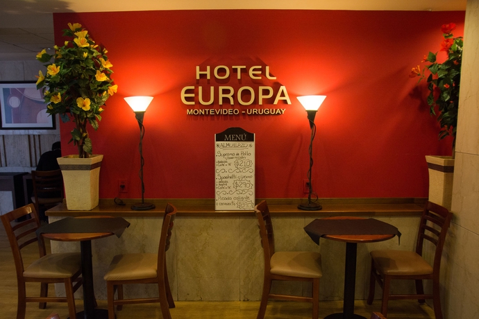 Imagen del bar/restaurante del Hotel Europa, Montevideo. Foto 5