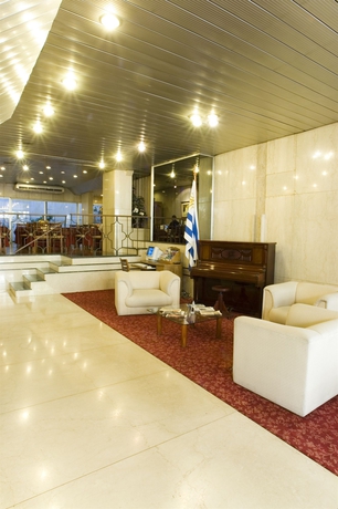 Imagen de los interiores del Hotel Europa, Montevideo. Foto 12