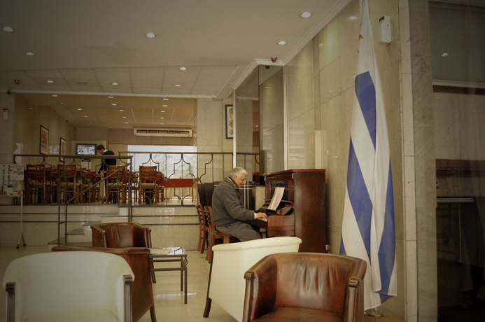 Imagen de los interiores del Hotel Europa, Montevideo. Foto 14