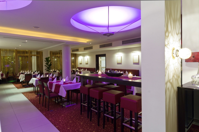 Imagen del bar/restaurante del Hotel Europa, Munich. Foto 2