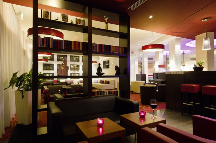 Imagen del bar/restaurante del Hotel Europa, Munich. Foto 4