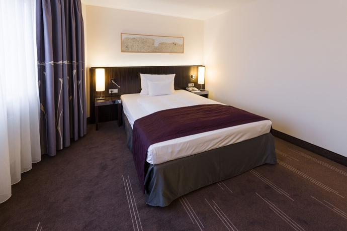 Imagen de la habitación del Hotel Europa, Munich. Foto 13