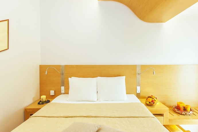 Imagen de la habitación del Hotel Europa, Olimpia. Foto 6