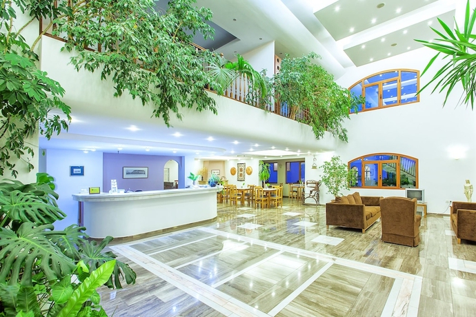 Imagen de los interiores del Hotel Europa, Olimpia. Foto 18