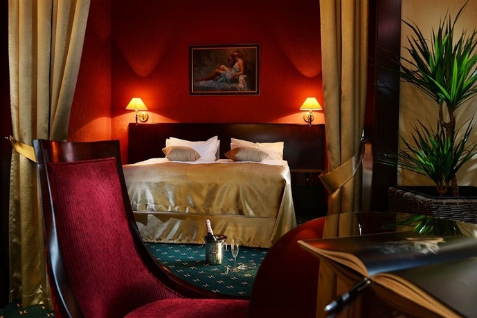 Imagen de la habitación del Hotel Europa, POPRAD. Foto 9