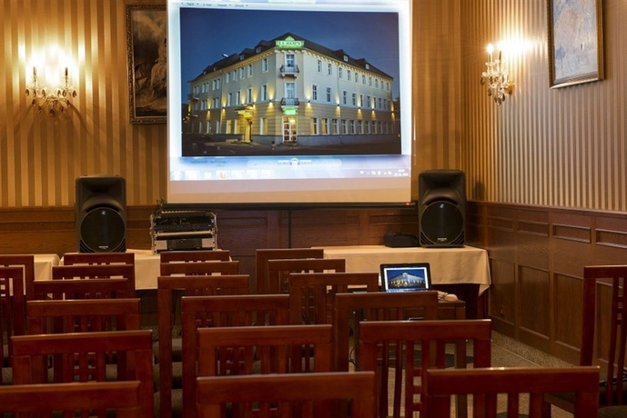 Imagen de los interiores del Hotel Europa, POPRAD. Foto 16