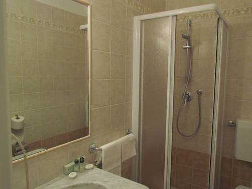 Imagen de la habitación del Hotel Europa Palace, San Remo. Foto 7