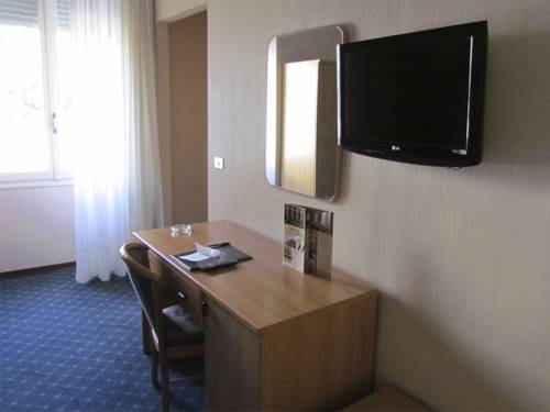 Imagen de la habitación del Hotel Europa Palace, San Remo. Foto 9