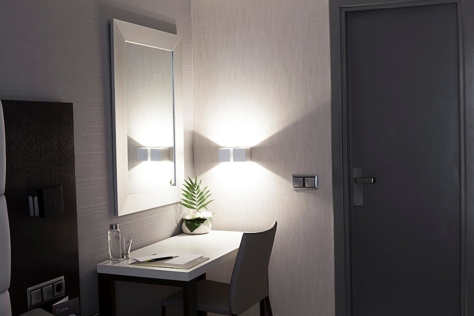 Imagen de la habitación del Hotel Europa, Pamplona. Foto 13