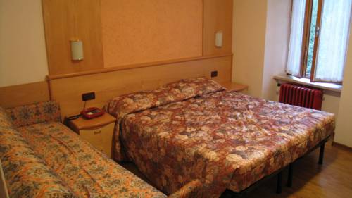 Imagen de la habitación del Hotel Europa, Peio. Foto 8