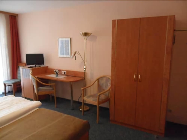 Imagen de la habitación del Hotel Europa, Pforzheim. Foto 4