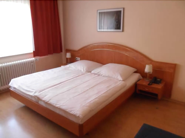 Imagen de la habitación del Hotel Europa, Pforzheim. Foto 8
