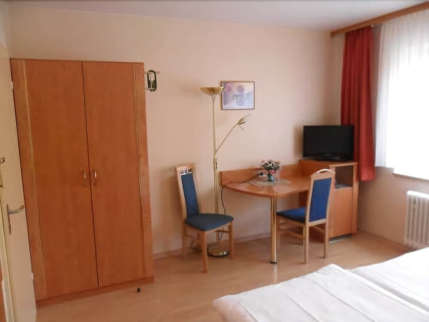Imagen de la habitación del Hotel Europa, Pforzheim. Foto 13