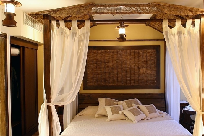 Imagen de la habitación del Hotel Europa Plaza. Foto 9