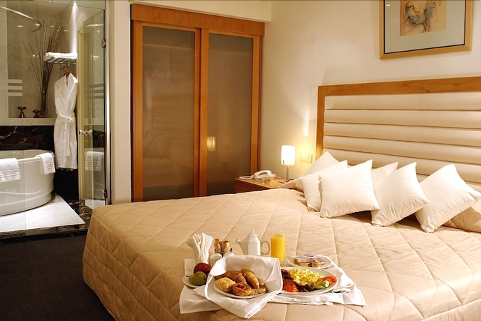 Imagen de la habitación del Hotel Europa Plaza. Foto 11