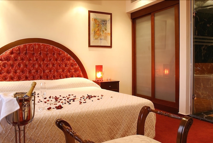 Imagen de la habitación del Hotel Europa Plaza. Foto 12