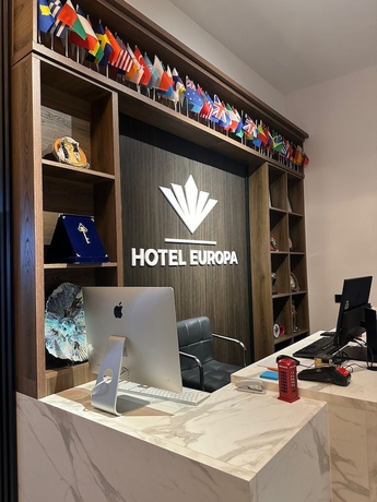 Imagen de los interiores del Hotel Europa Prishtine. Foto 8