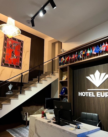Imagen de los interiores del Hotel Europa Prishtine. Foto 13