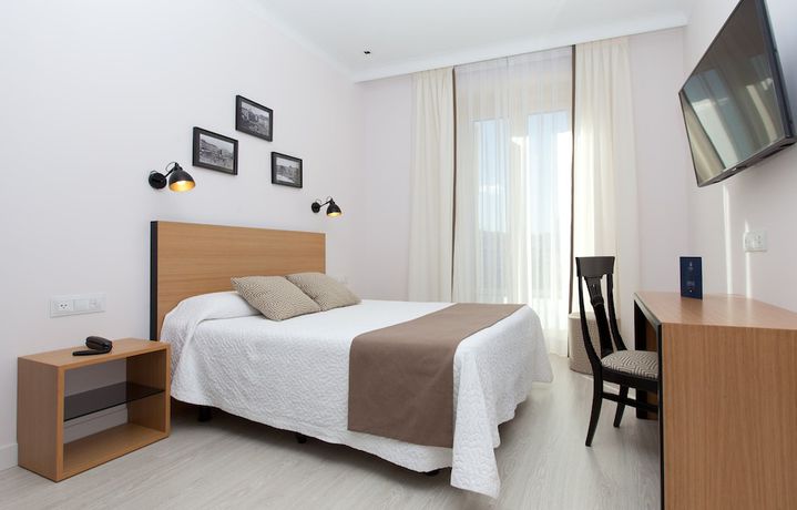 Imagen de la habitación del Hotel Europa, Puerta del Sol. Foto 6