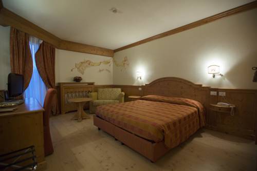 Imagen de la habitación del Hotel Europa Residence. Foto 6