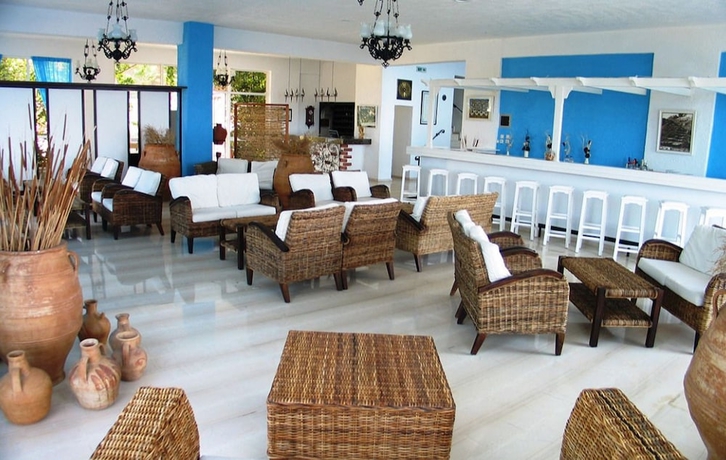 Imagen del bar/restaurante del Hotel Europa Resort. Foto 6