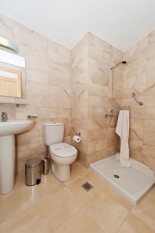 Imagen de la habitación del Hotel Europa, Rodas Town. Foto 3