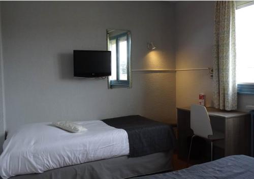 Imagen de la habitación del Hotel Europa, Roussillon-en-Isere. Foto 9