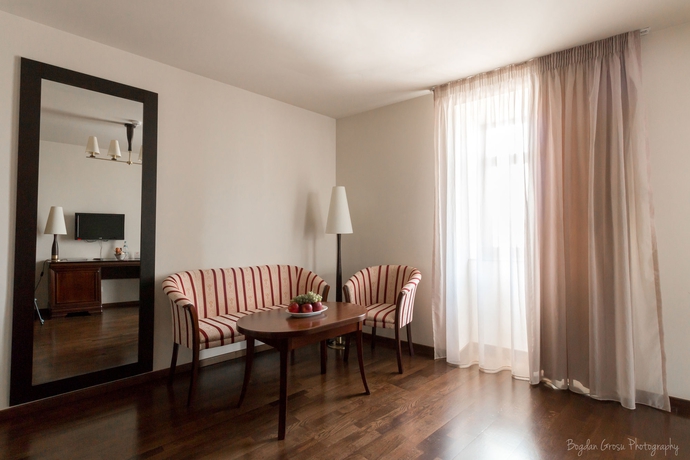 Imagen de los interiores del Hotel Europa Royale Bucharest. Foto 10