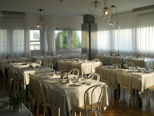 Imagen general del Hotel Europa, Senigallia. Foto 5
