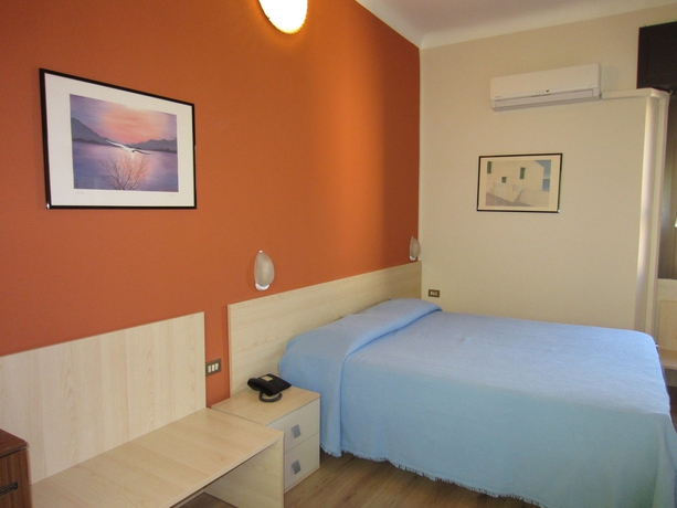 Imagen de la habitación del Hotel Europa, Sesto San Giovanni. Foto 8