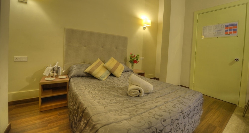 Imagen de la habitación del Hotel Europa, Sliema. Foto 8