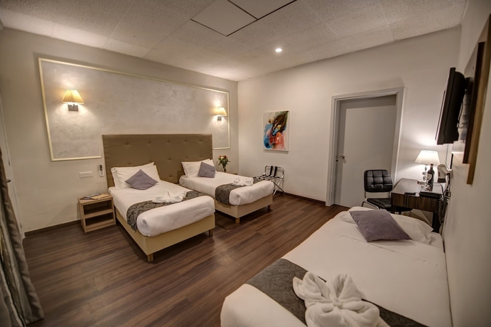 Imagen de la habitación del Hotel Europa, Sliema. Foto 10
