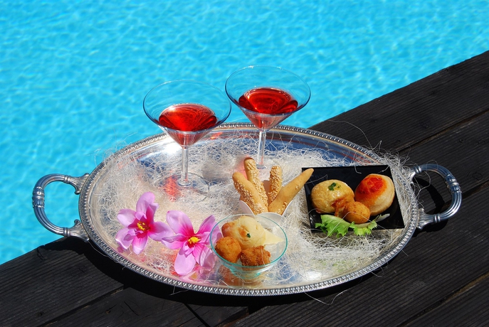 Imagen de la piscina del Hotel Europa Stabia. Foto 14