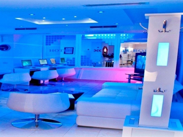 Imagen general del Hotel Europa, Tirana. Foto 3