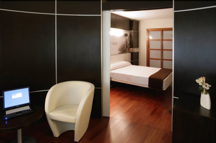 Imagen de la habitación del Hotel Europa, UTEBO. Foto 8