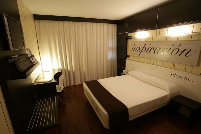 Imagen de la habitación del Hotel Europa, UTEBO. Foto 9