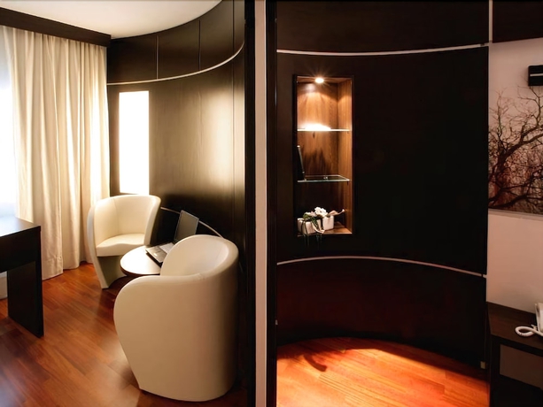 Imagen de la habitación del Hotel Europa, UTEBO. Foto 11