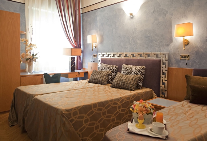 Imagen de la habitación del Hotel Europa, Verona. Foto 5