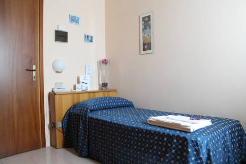 Imagen de la habitación del Hotel Europa, Villafranca de Verona. Foto 4